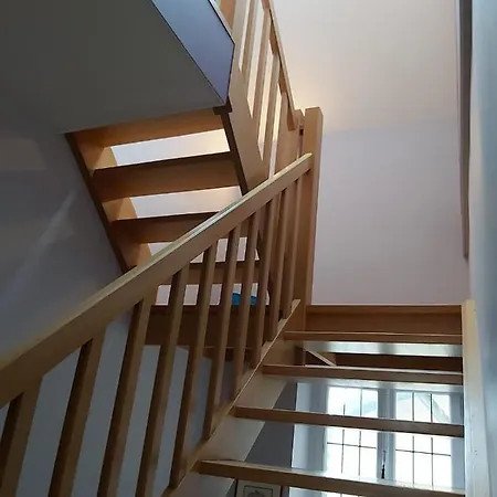 Liberation Nocleg ze śniadaniem 3*