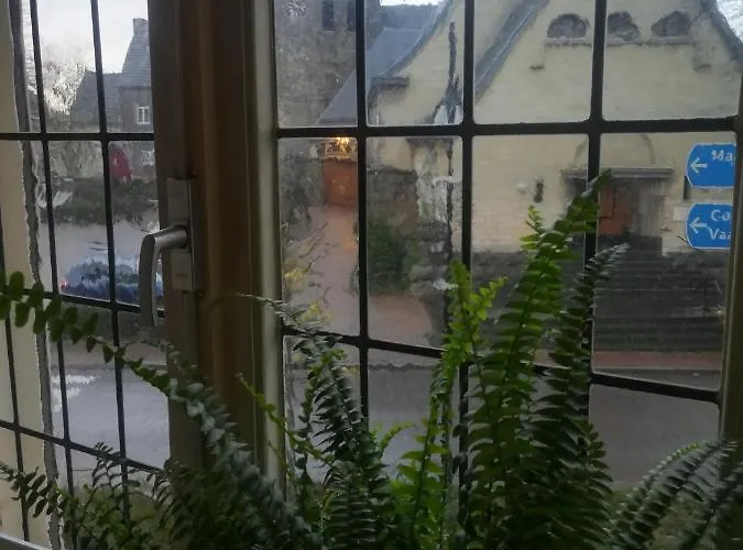 Liberation Bed & Breakfast 3*