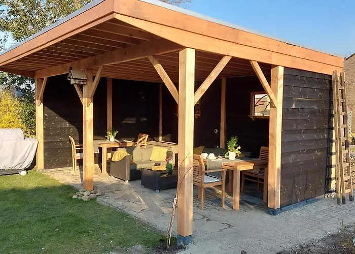 Liberation Bed & Breakfast 3*